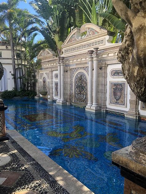 what is versace mansion|Versace mansion history.